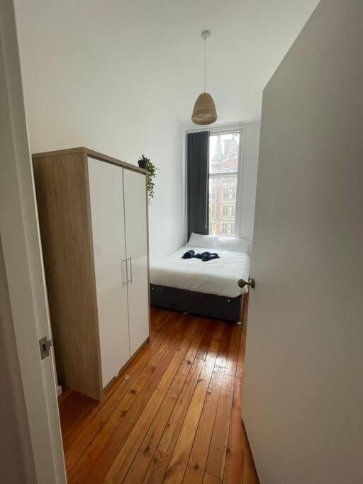 Spacious Flat For 6 City Center Gs305 Шефилд Экстерьер фото
