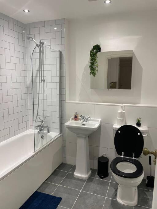 Spacious Flat For 6 City Center Gs305 Шефилд Экстерьер фото